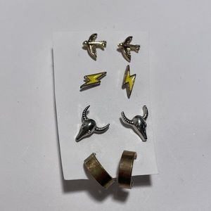 Western Earrings (4 pairs)